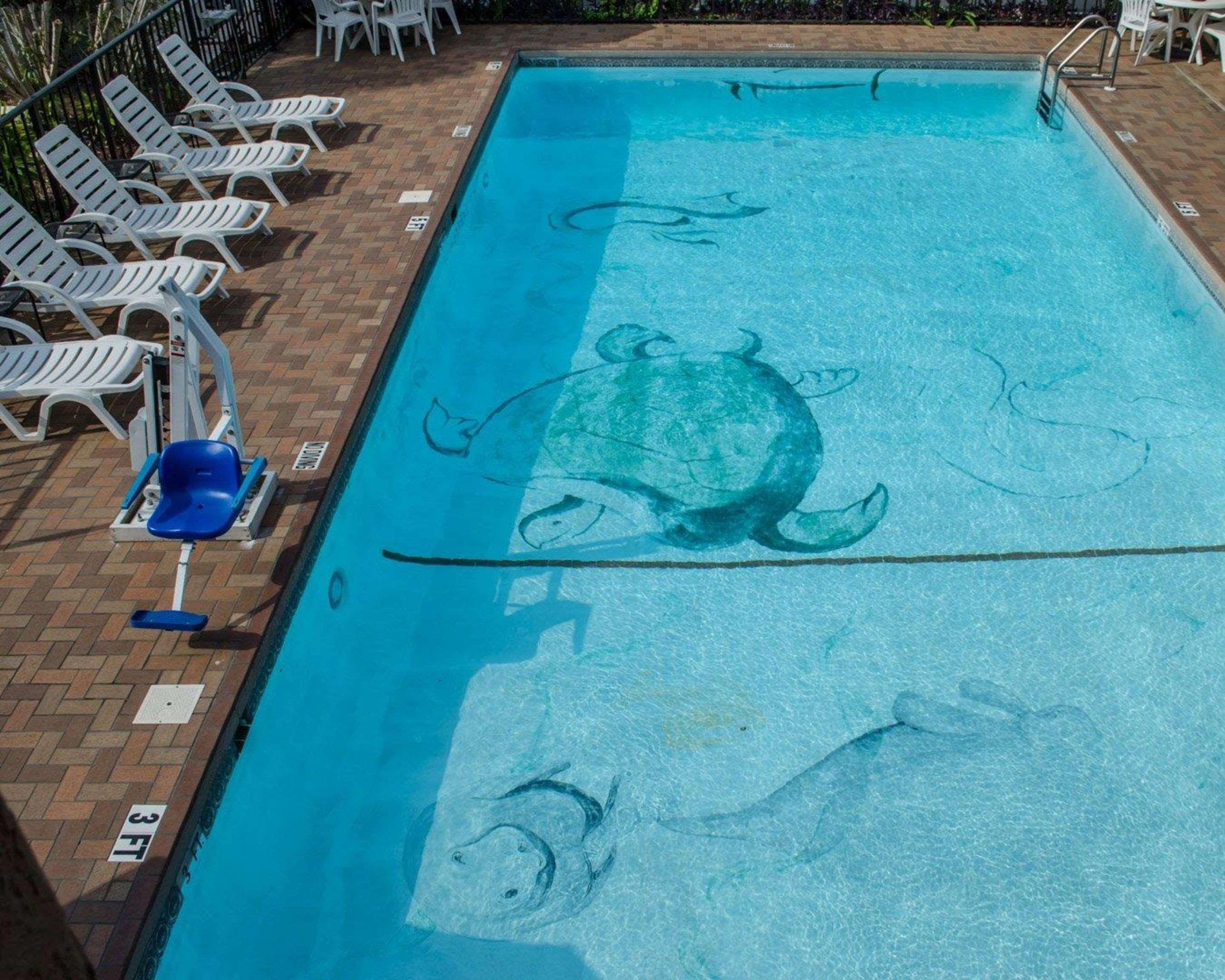 צ'יפלנד Quality Inn Near Manatee Springs State Park מראה חיצוני תמונה