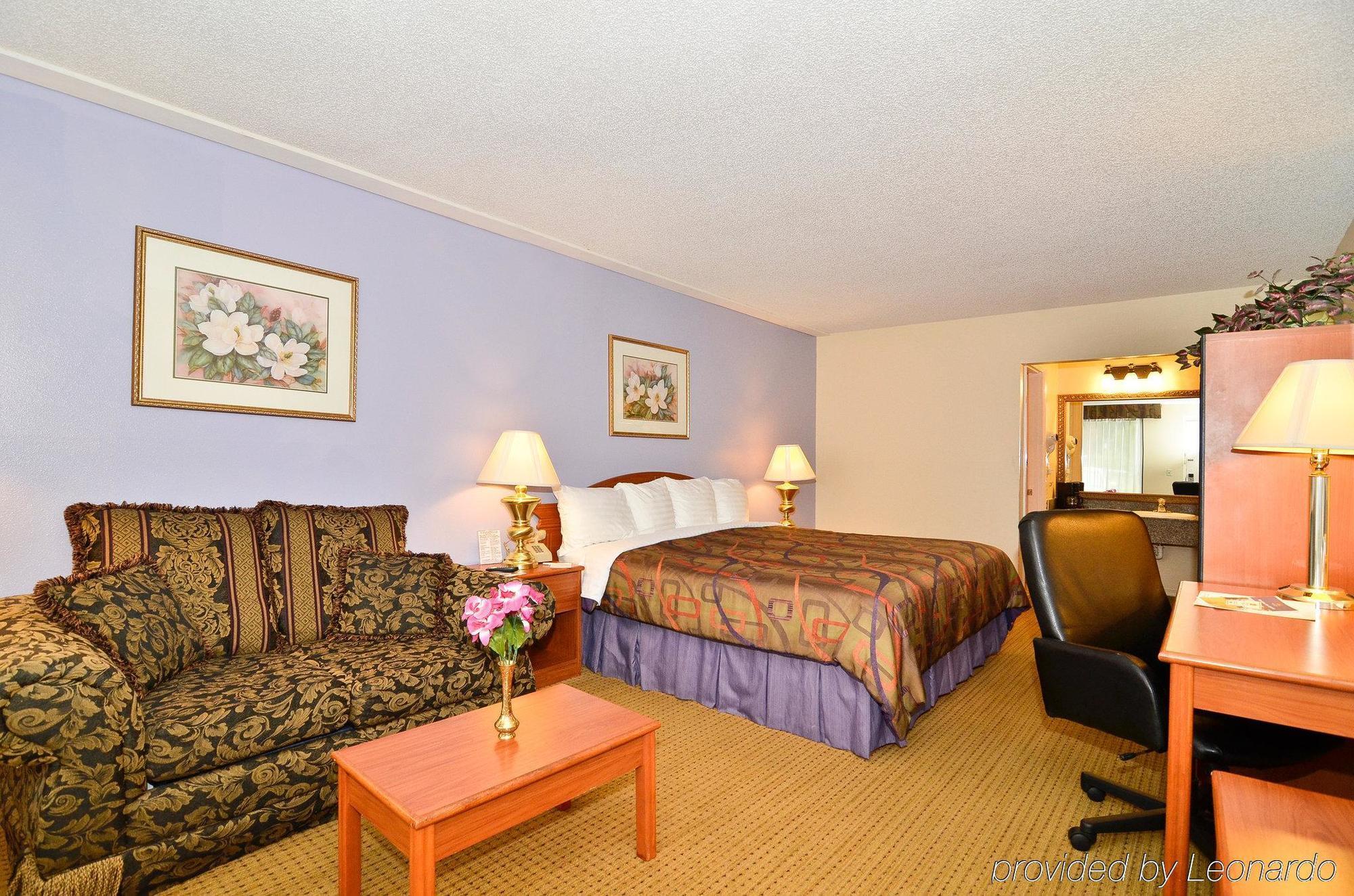 צ'יפלנד Quality Inn Near Manatee Springs State Park מראה חיצוני תמונה