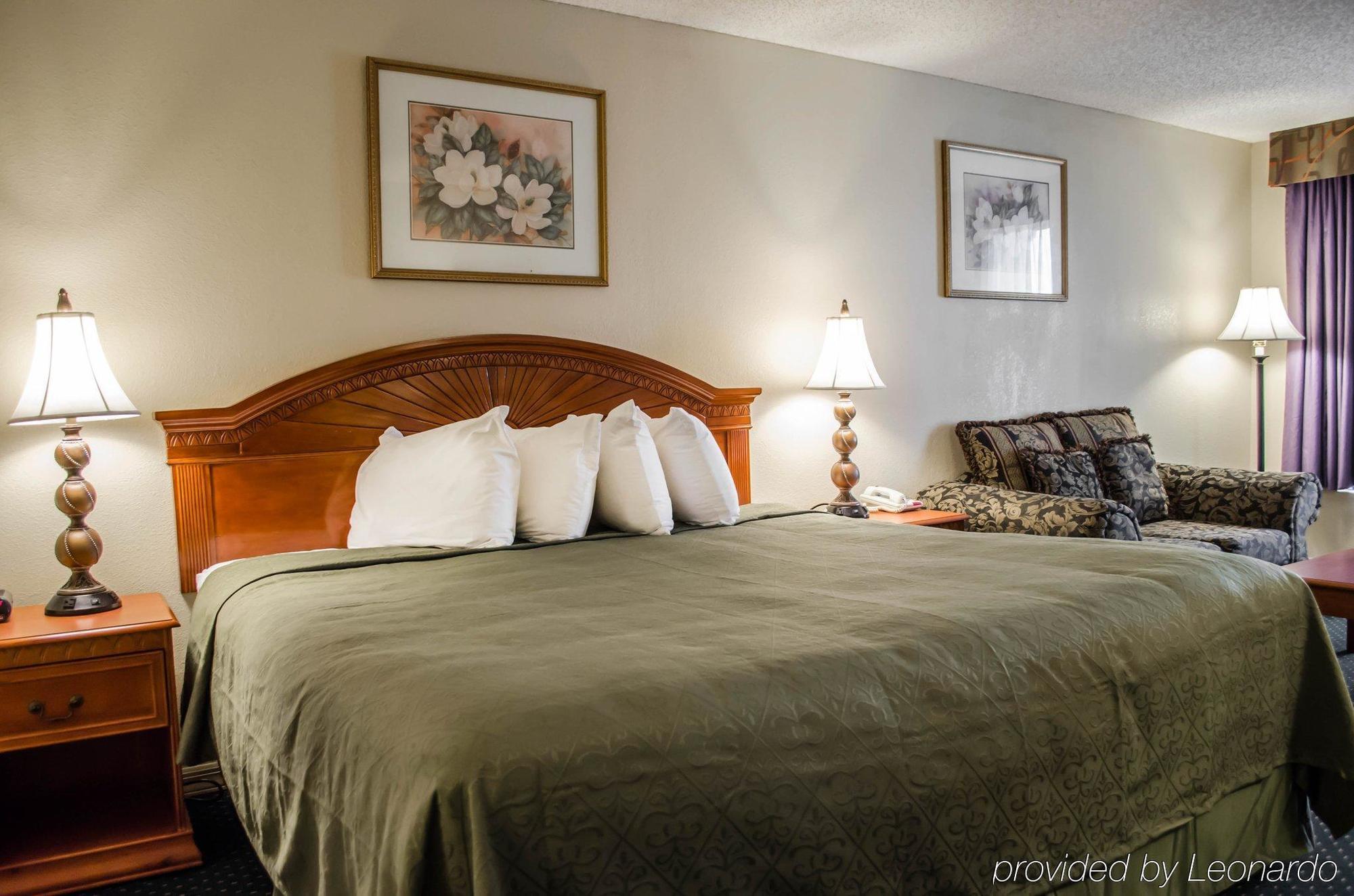 צ'יפלנד Quality Inn Near Manatee Springs State Park מראה חיצוני תמונה