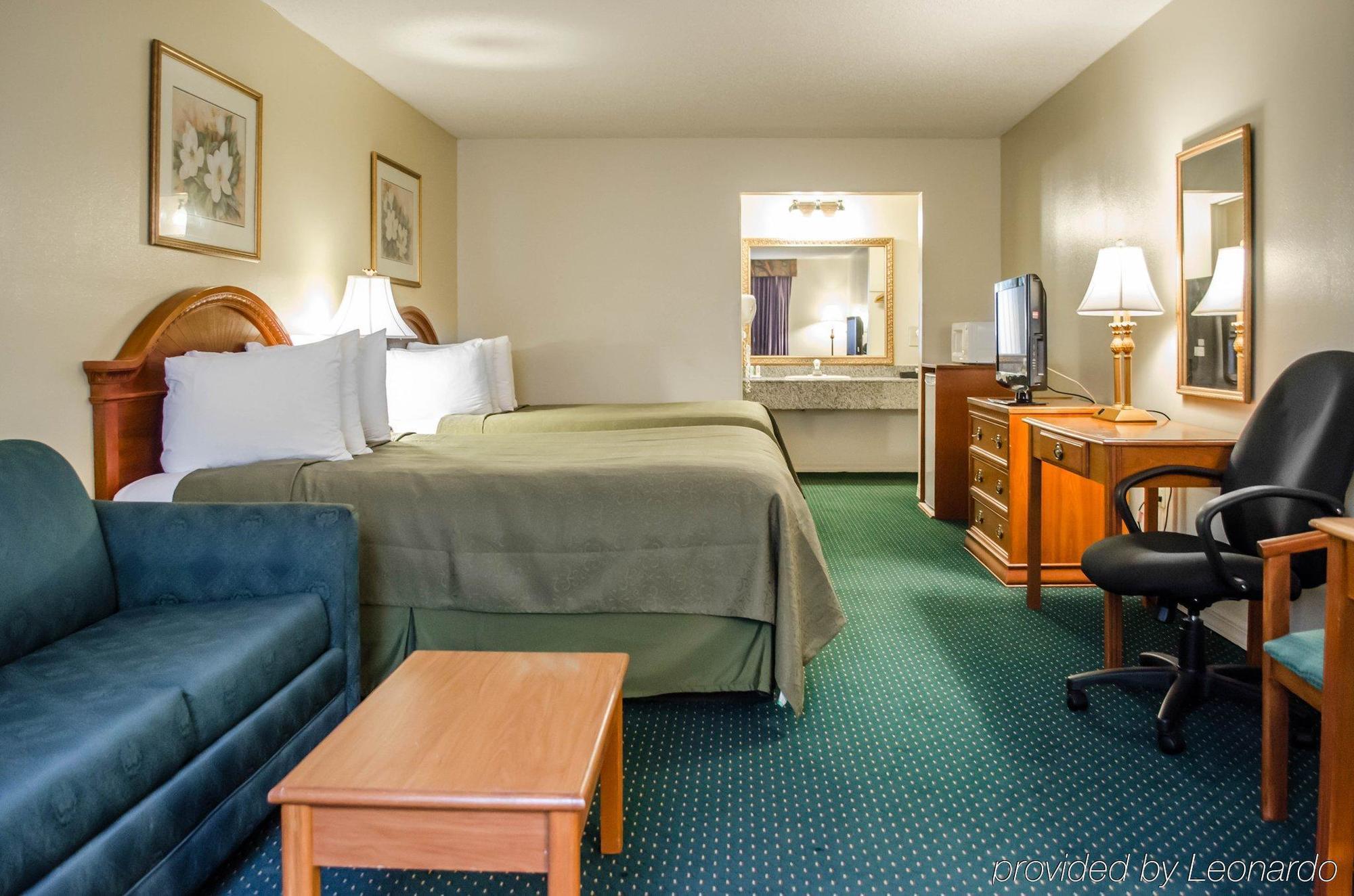 צ'יפלנד Quality Inn Near Manatee Springs State Park מראה חיצוני תמונה