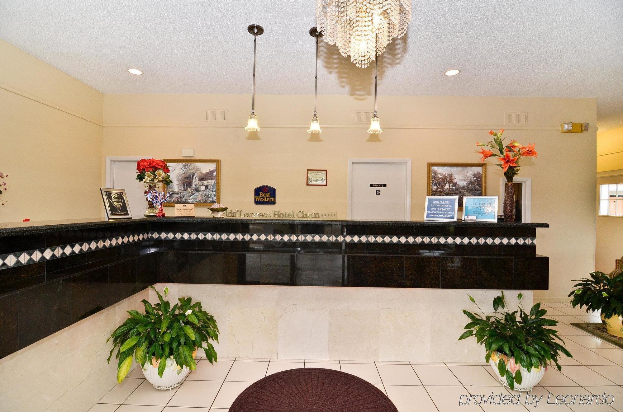 צ'יפלנד Quality Inn Near Manatee Springs State Park מראה פנימי תמונה