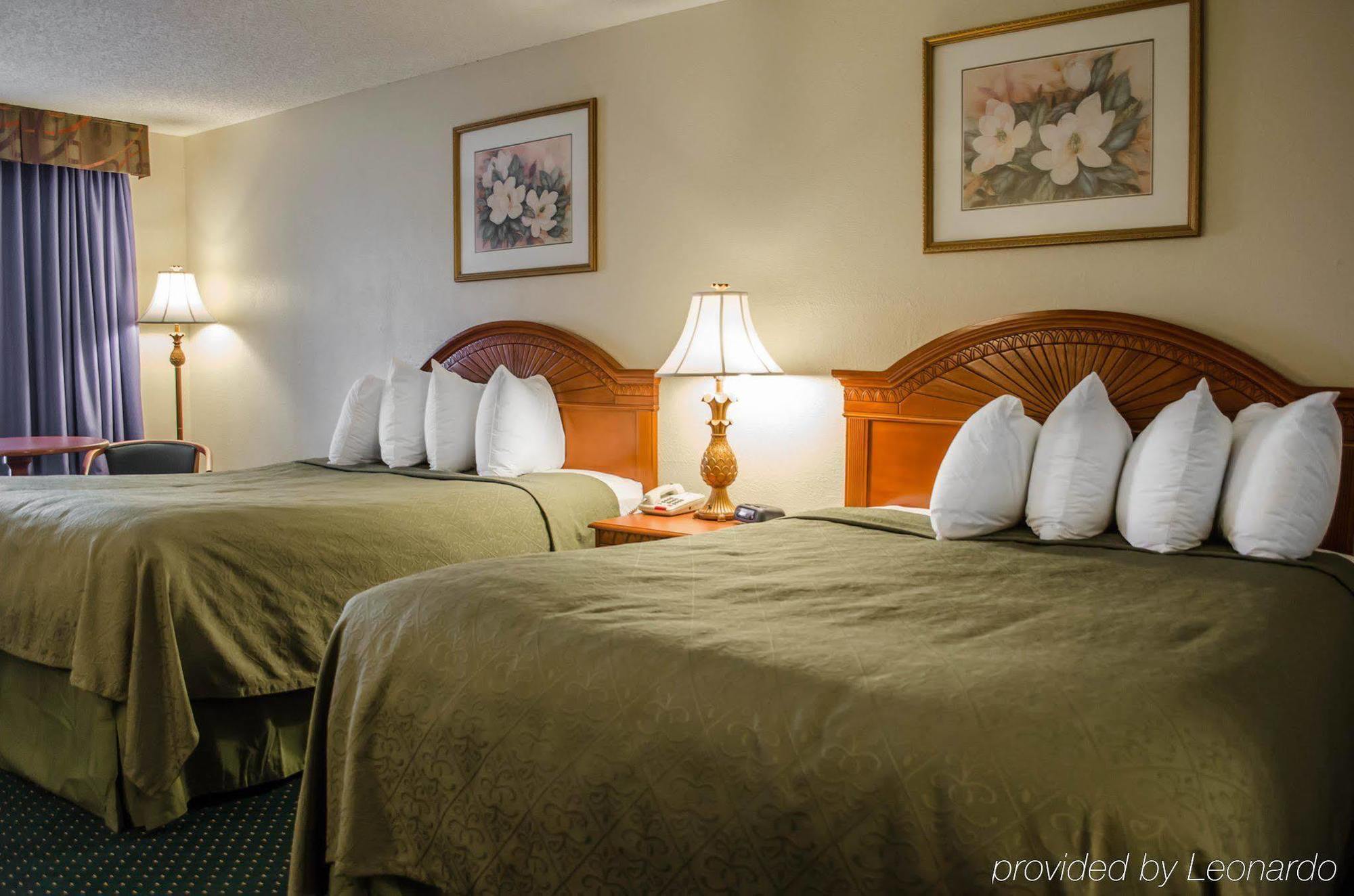 צ'יפלנד Quality Inn Near Manatee Springs State Park מראה חיצוני תמונה