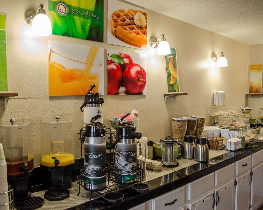 צ'יפלנד Quality Inn Near Manatee Springs State Park מסעדה תמונה
